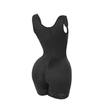 Cargar imagen en el visor de la galería, Línea Ultra Secreta BBL 8208 – Realce Invisible de Glúteos – Fantasy Lingerie NYC