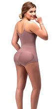 Load image into Gallery viewer, Body panty girdle with straps Lady Ref. Claudia