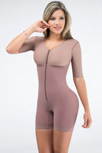 Cargar imagen en el visor de la galería, Faja short con Mangas Lady Ref. Chantall/final Sale