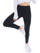 Cargar imagen en el visor de la galería, Leggings Haby negro y verde 62108