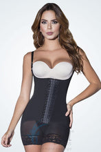 Load image into Gallery viewer, Short girdle free breasts high back 4 positions in Angel Skin brooch 079