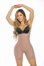 Load image into Gallery viewer, Fajas Post-quirúrgicas Salomé 233-CCB Abierto sin zipper perineal
