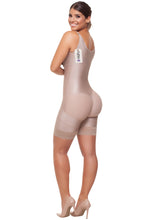 Cargar imagen en el visor de la galería, Faja moldeadora de mediana compresion Fajitex 12541
