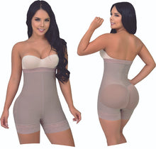 Load image into Gallery viewer, Short Strapless Fantasy Ref. 309 FZP

